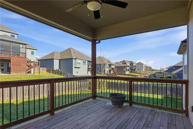 $575,000 | 2204 Northeast 111th Terrace, Kansas City, MO 64155