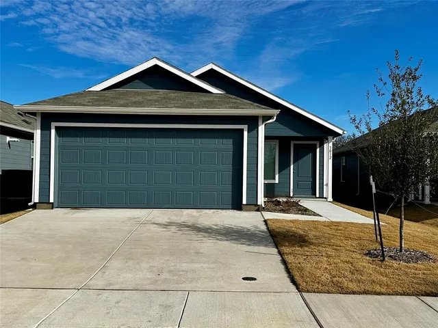 $1,960 | 3012 Burmese Street, Providence Village, TX 76227