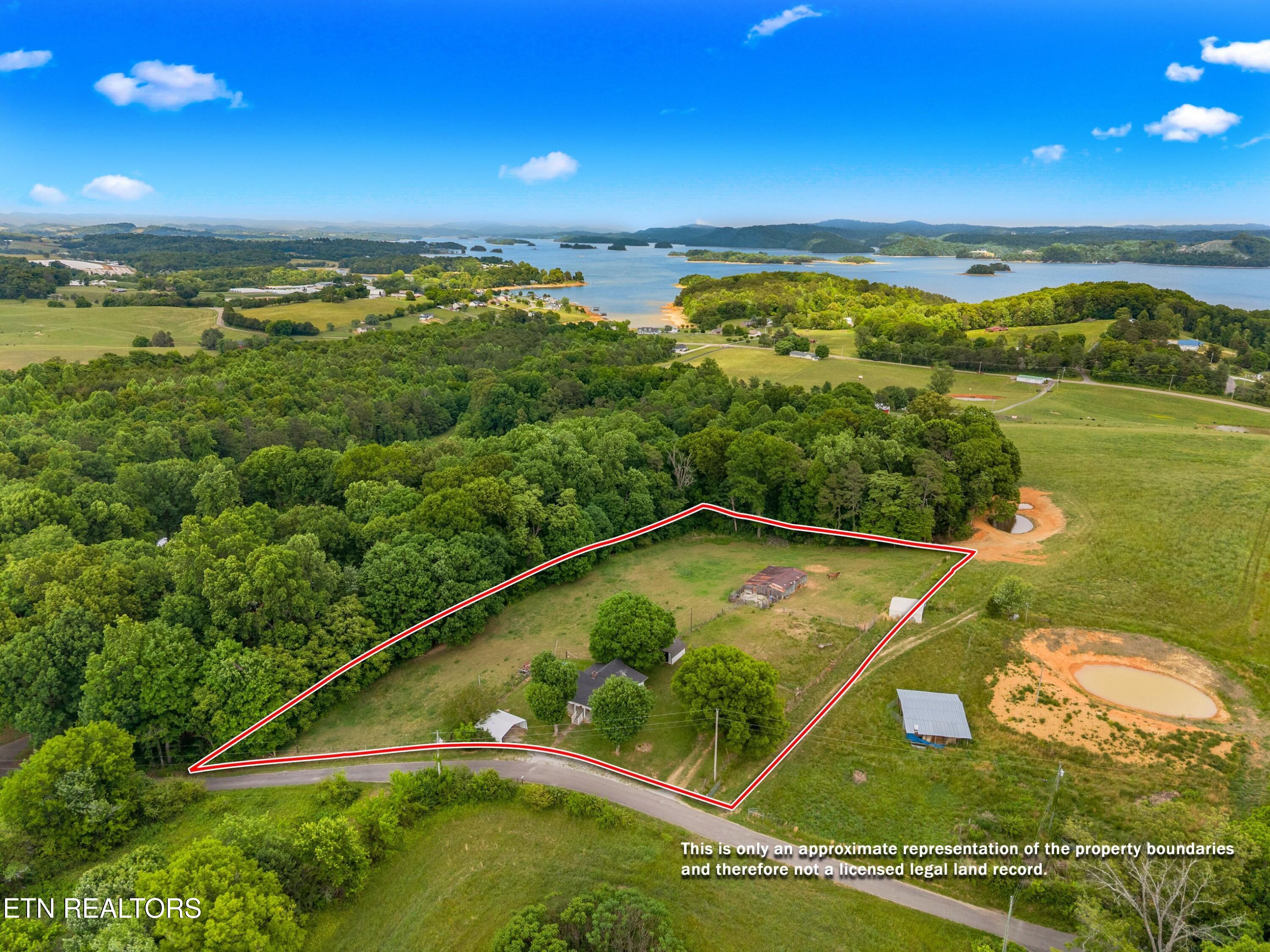 485 Longmire Road Rutledge, TN 37861 - Photo 10 of 28 011-485LongmireRoad-Rutledge-TN-37861-SM