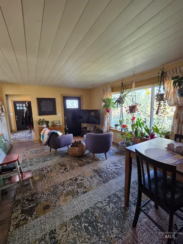 $389,000 | 870 Dutch Flat Road, Pomeroy, WA 99347