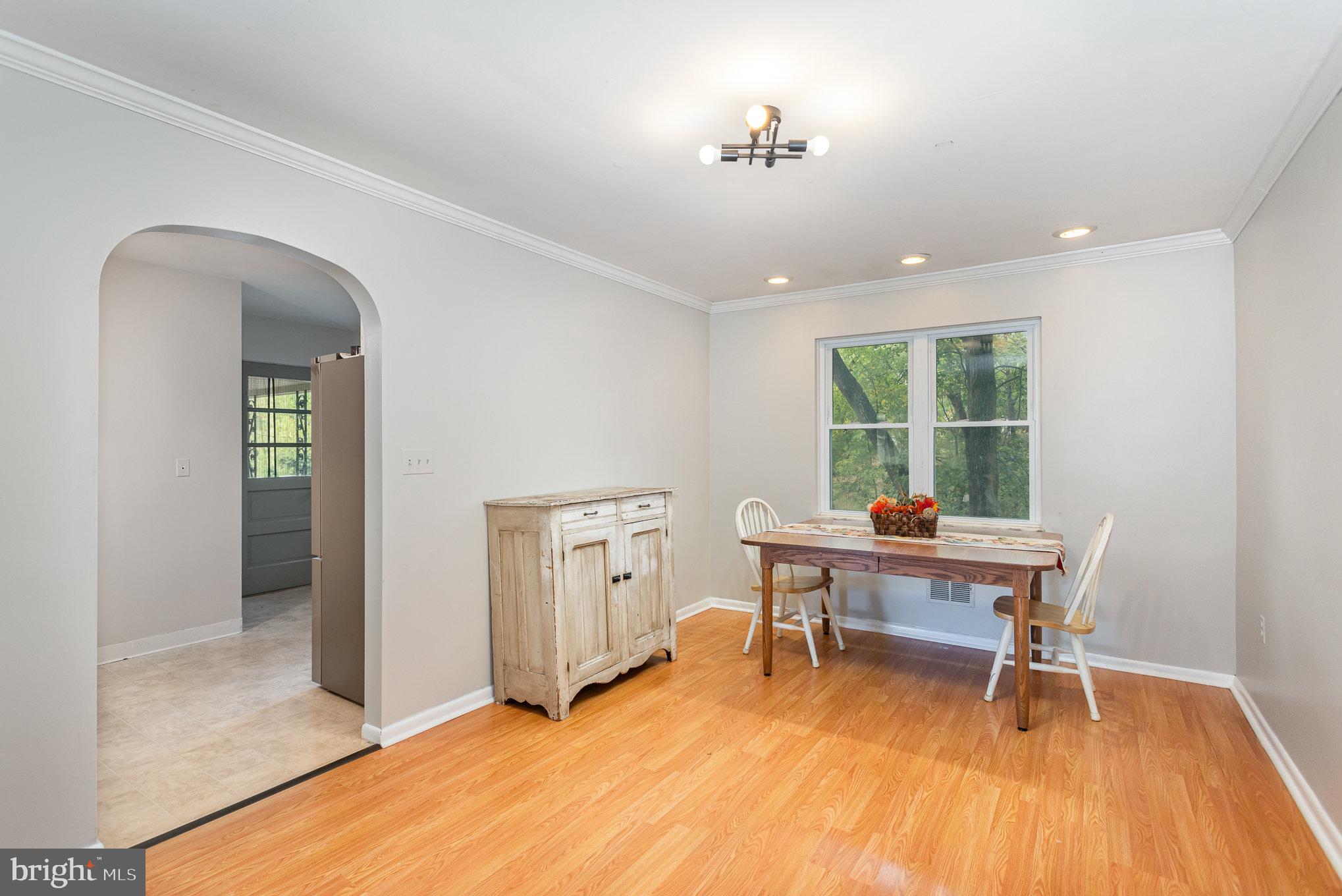 456 Springlake Road Harrisburg, PA 17112 - Photo 8 of 30 Gallery Image 8