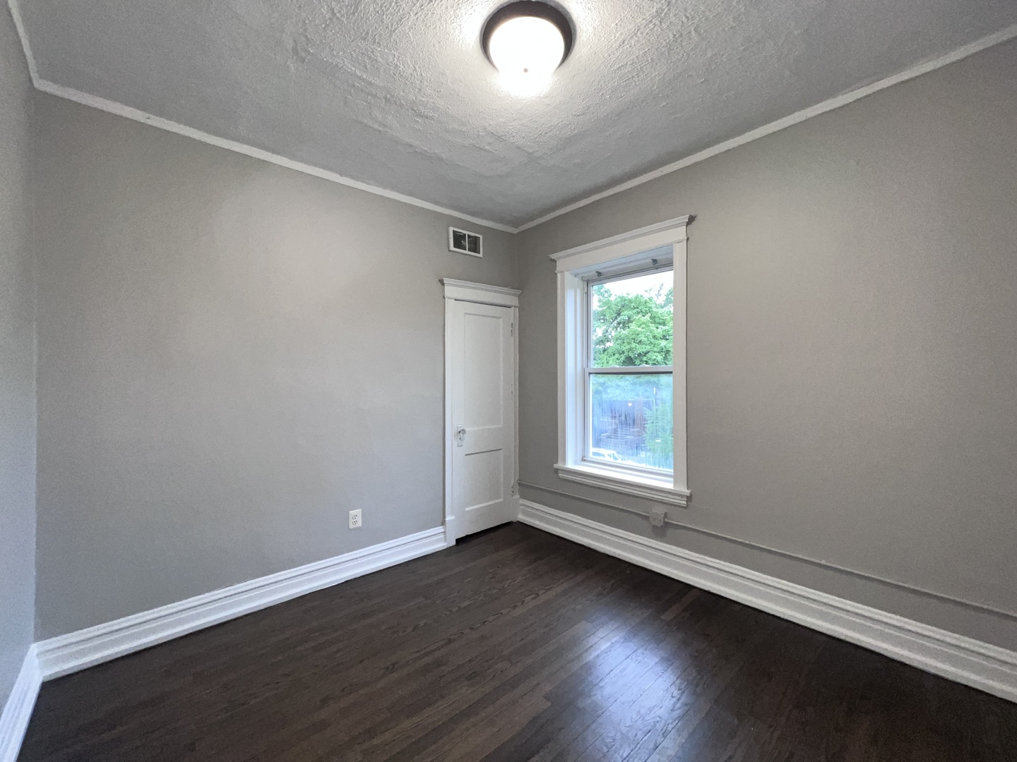 2707 East 78th Street, Unit 2W Chicago, IL 60649 - Photo 11 of 34