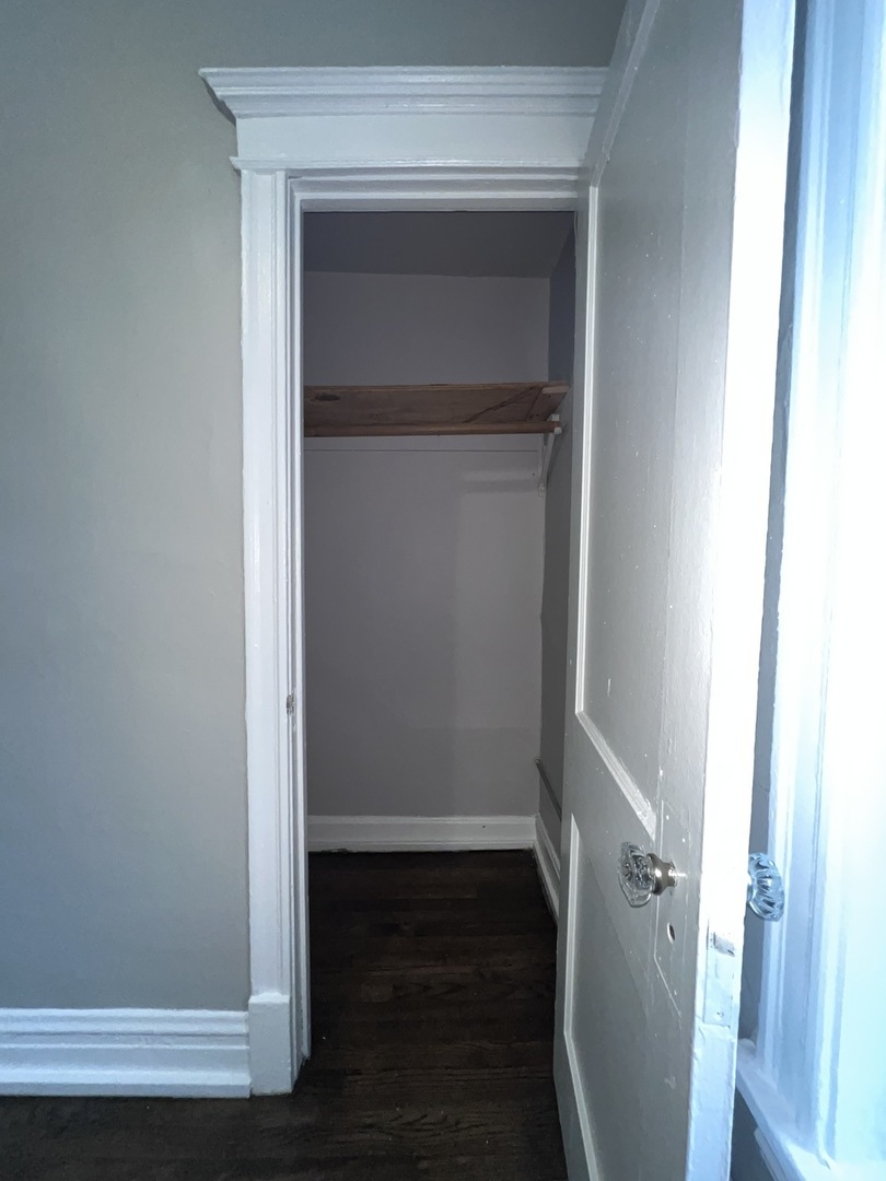 2707 East 78th Street, Unit 2W Chicago, IL 60649 - Photo 15 of 34