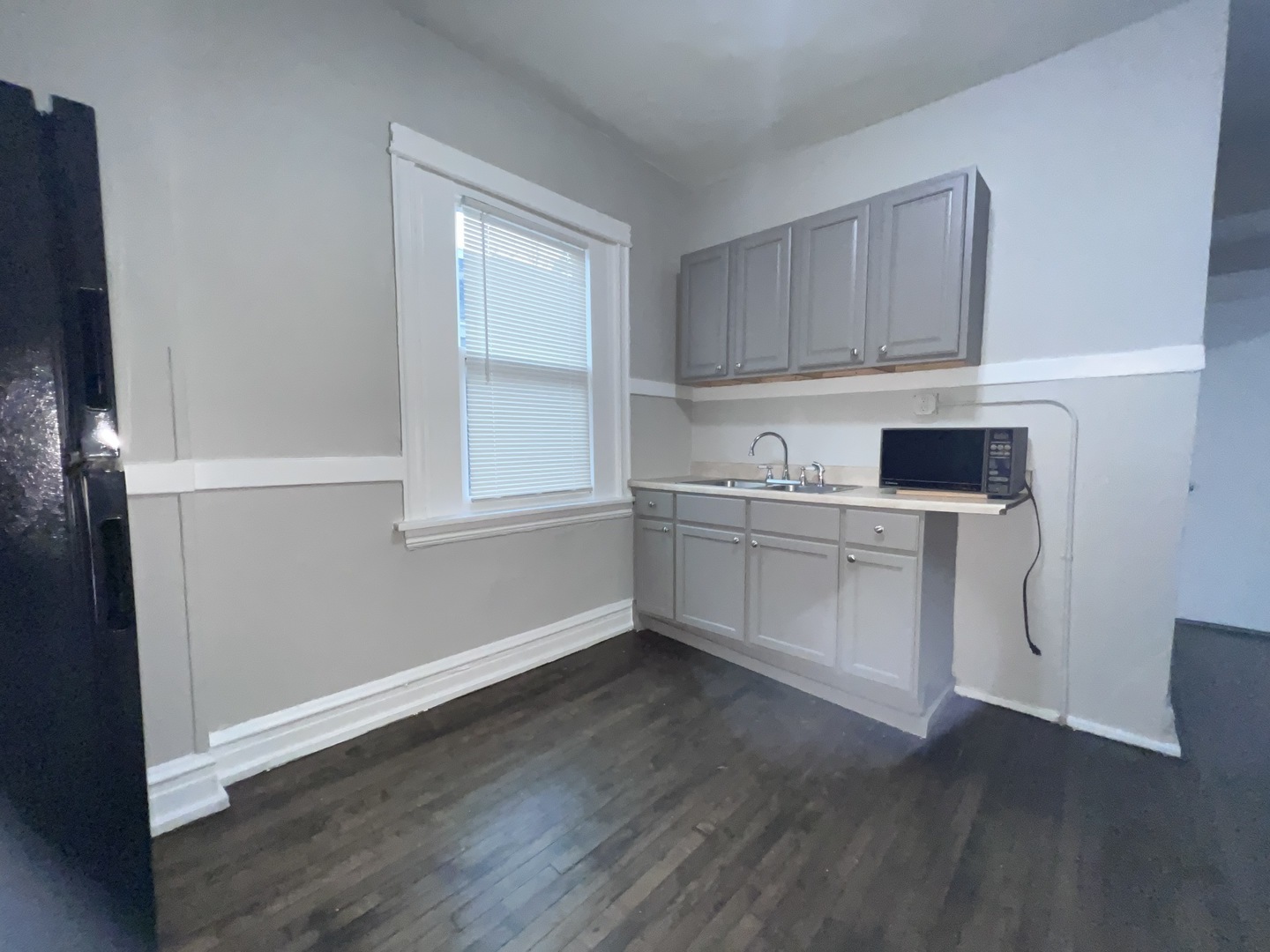 2707 East 78th Street, Unit 2W Chicago, IL 60649 - Photo 26 of 34