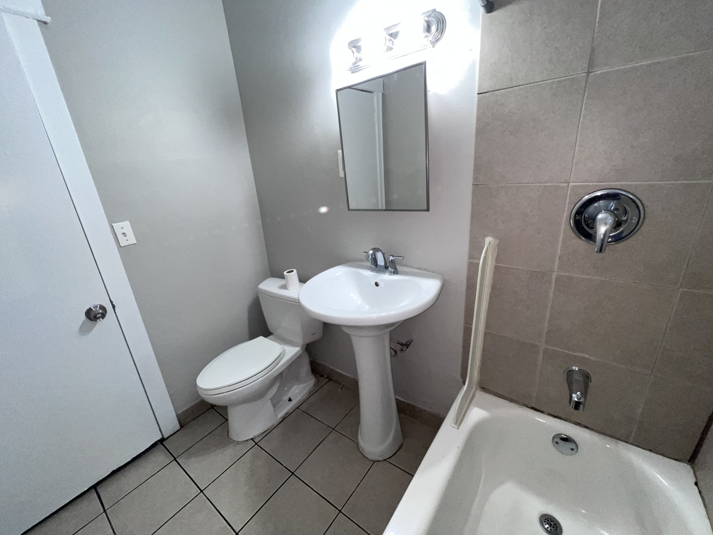 2707 East 78th Street, Unit 2W Chicago, IL 60649 - Photo 34 of 34