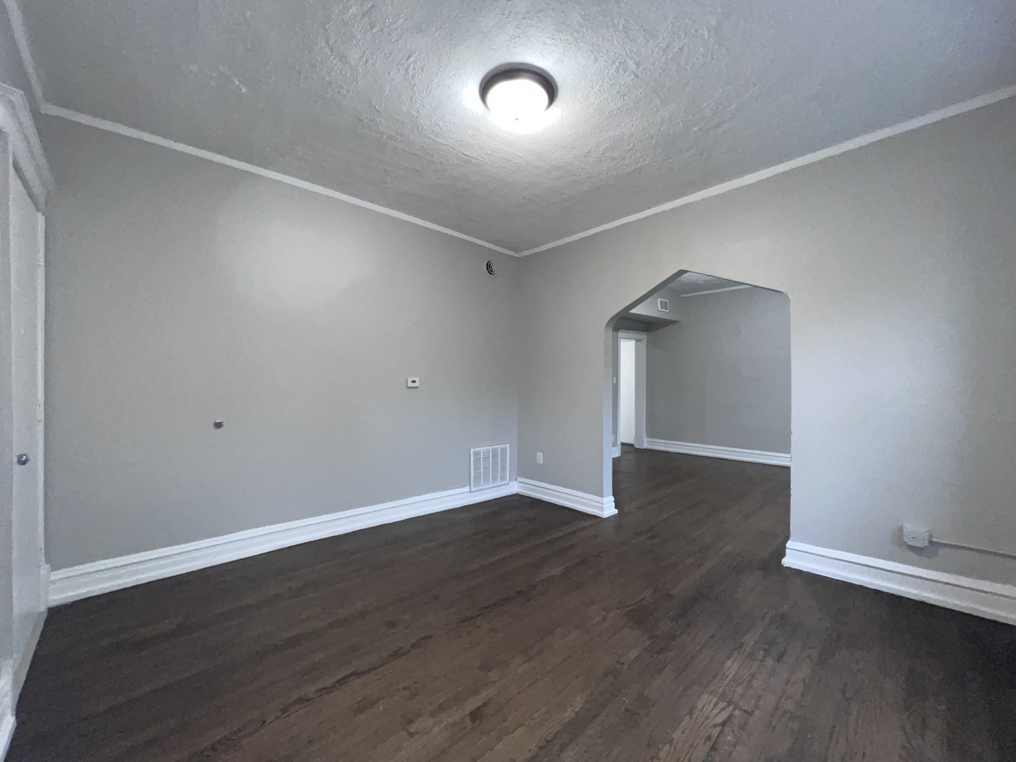 2707 East 78th Street, Unit 2W Chicago, IL 60649 - Photo 6 of 34