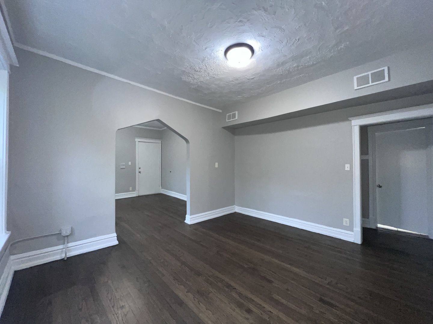2707 East 78th Street, Unit 2W Chicago, IL 60649 - Photo 9 of 34