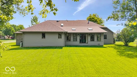 $599,998 | 1120 Buttonwood Court, Greenfield, IN 46140