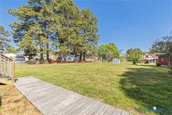 $285,000 | 147 Pleasant Shade Drive, Emporia, VA 23847