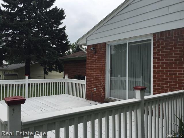256 Brewster Road Rochester Hills, MI 48309 - Photo 19 of 25