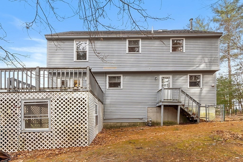 44 Kingsfield Road Dracut, MA 01826 - Photo 11 of 38 Gallery Image 11