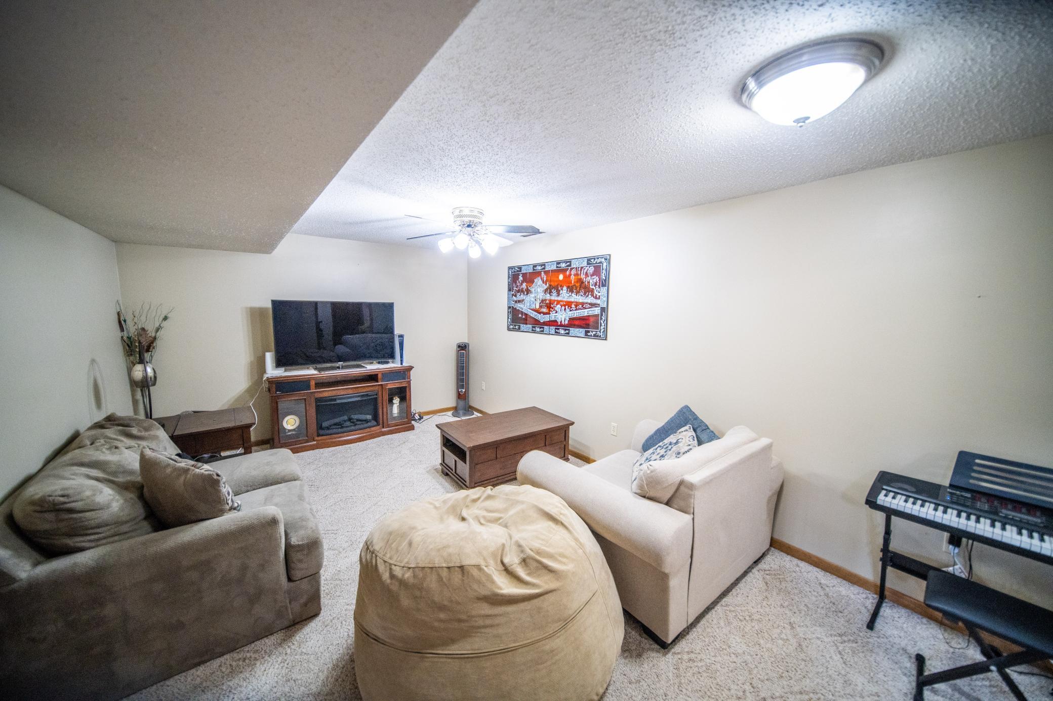 2029 49 1/2 Street Northwest Rochester, MN 55901 - Photo 30 of 42
