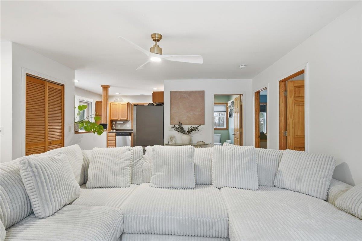 77 Bear Trap Road Milton, VT 05468 - Photo 3 of 40