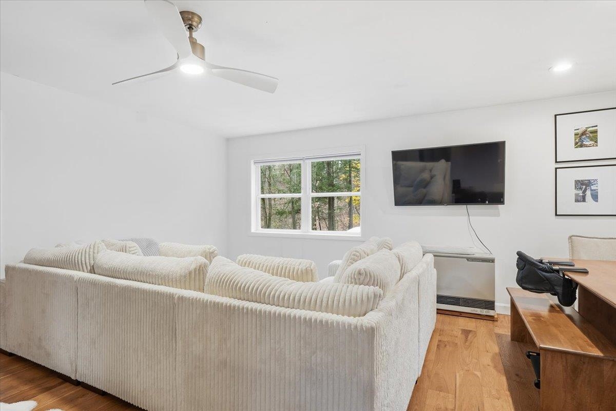 77 Bear Trap Road Milton, VT 05468 - Photo 4 of 40