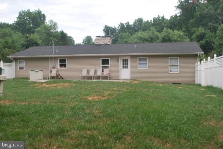 9337 Meetze Road Midland, VA 22728 - Photo 10 of 10 Exterior (Rear)