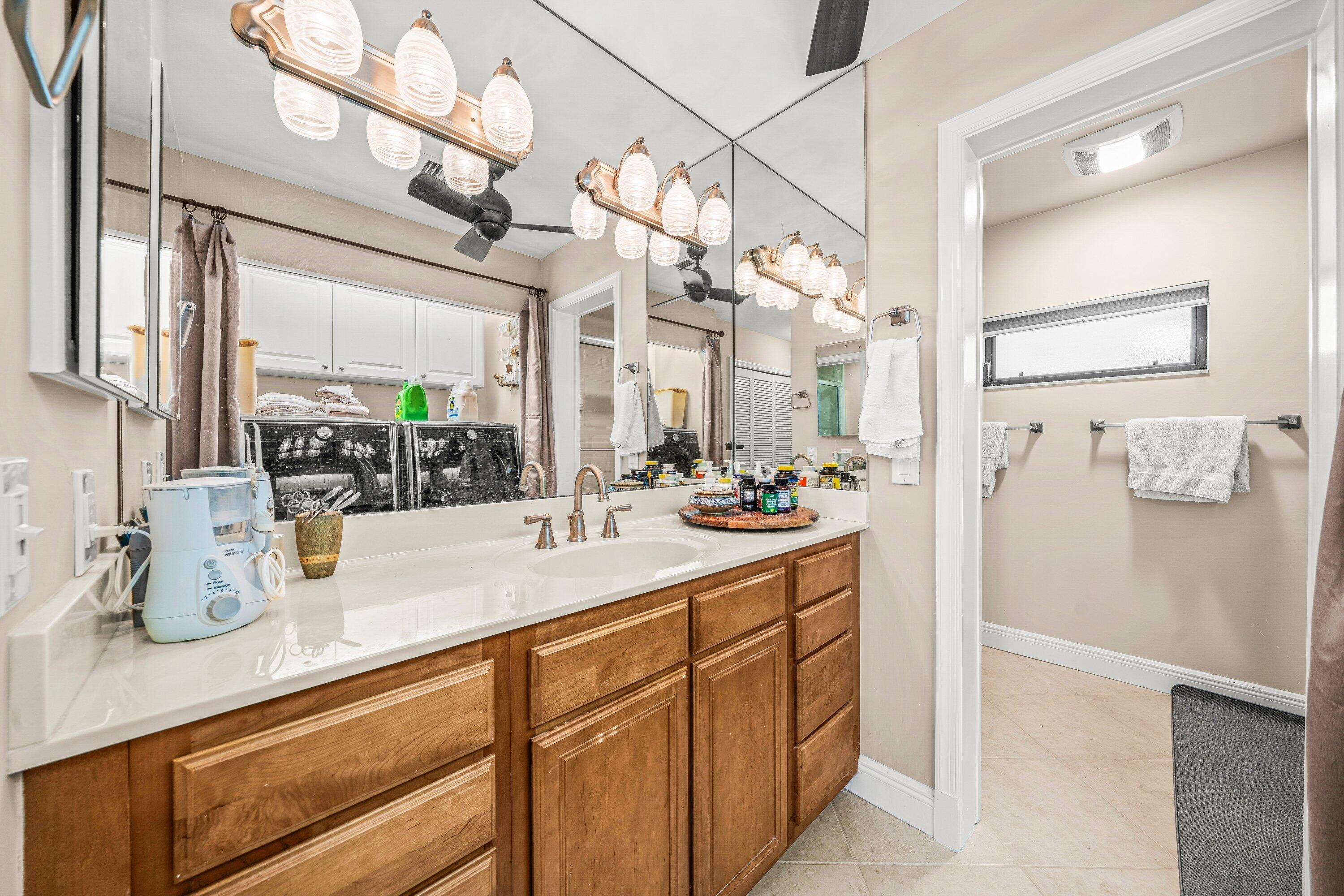 10221 Quail Covey Road, Unit HIBISCUS S Boynton Beach, FL 33436 - Photo 22 of 60 Primary Vanity