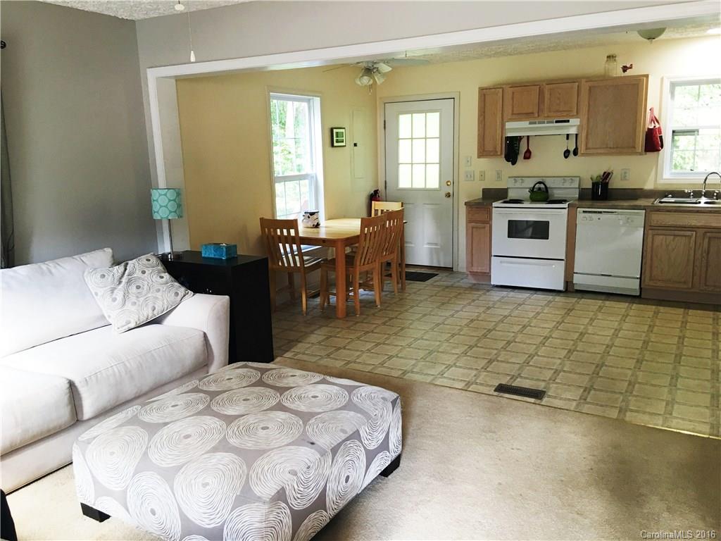 36 Rocking Porch Lane, Unit 9 Asheville, NC 28805 - Photo 4 of 22 Gallery Image 4