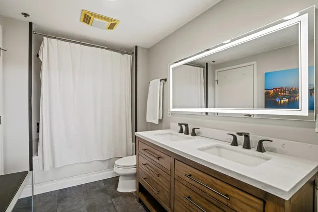 $295,000 | 234 East Reservoir Avenue, Unit 503, Milwaukee, WI 53212