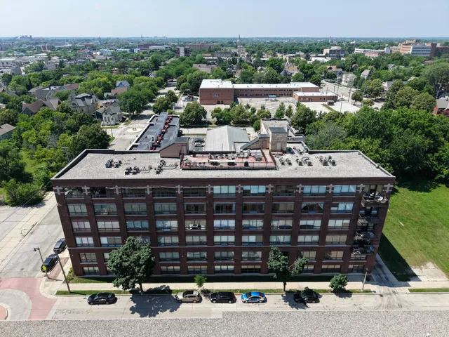 $295,000 | 234 East Reservoir Avenue, Unit 503, Milwaukee, WI 53212
