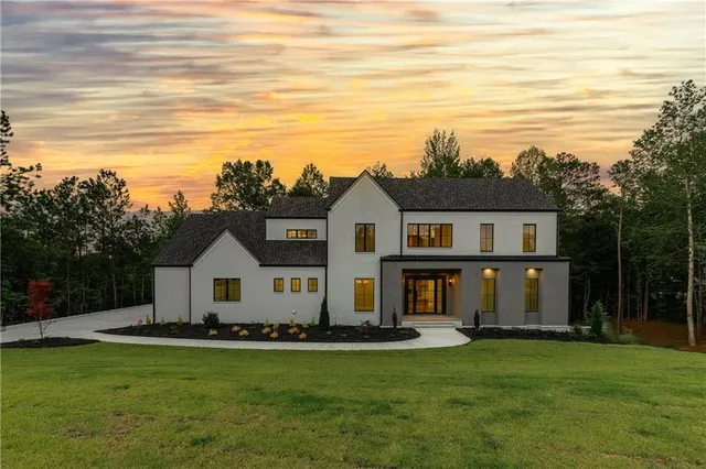 $2,438,000 | 47 Sagewood Court, Newnan, GA 30265