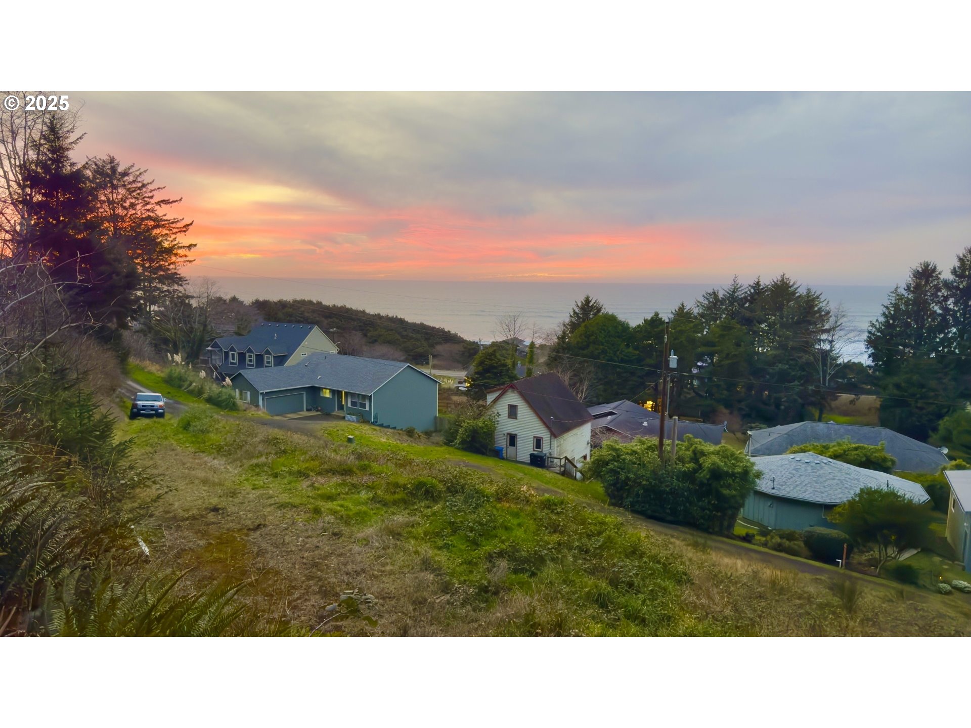 2500 Overlook Drive Yachats, OR 97498 - Photo 1 of 9