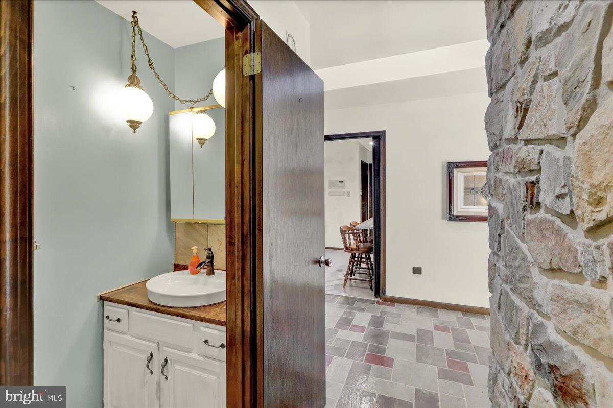 617 Seidels Run Road Leesport, PA 19533 - Photo 11 of 50