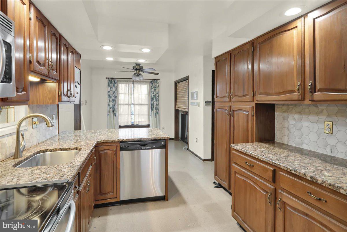 617 Seidels Run Road Leesport, PA 19533 - Photo 8 of 50