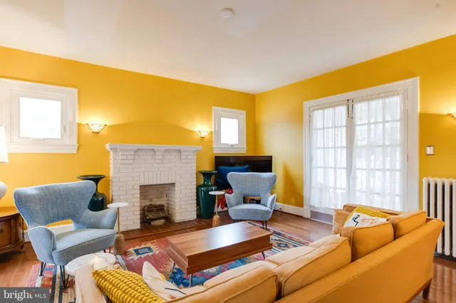 $475,000 | 3901 Keswick Road, Baltimore, MD 21211