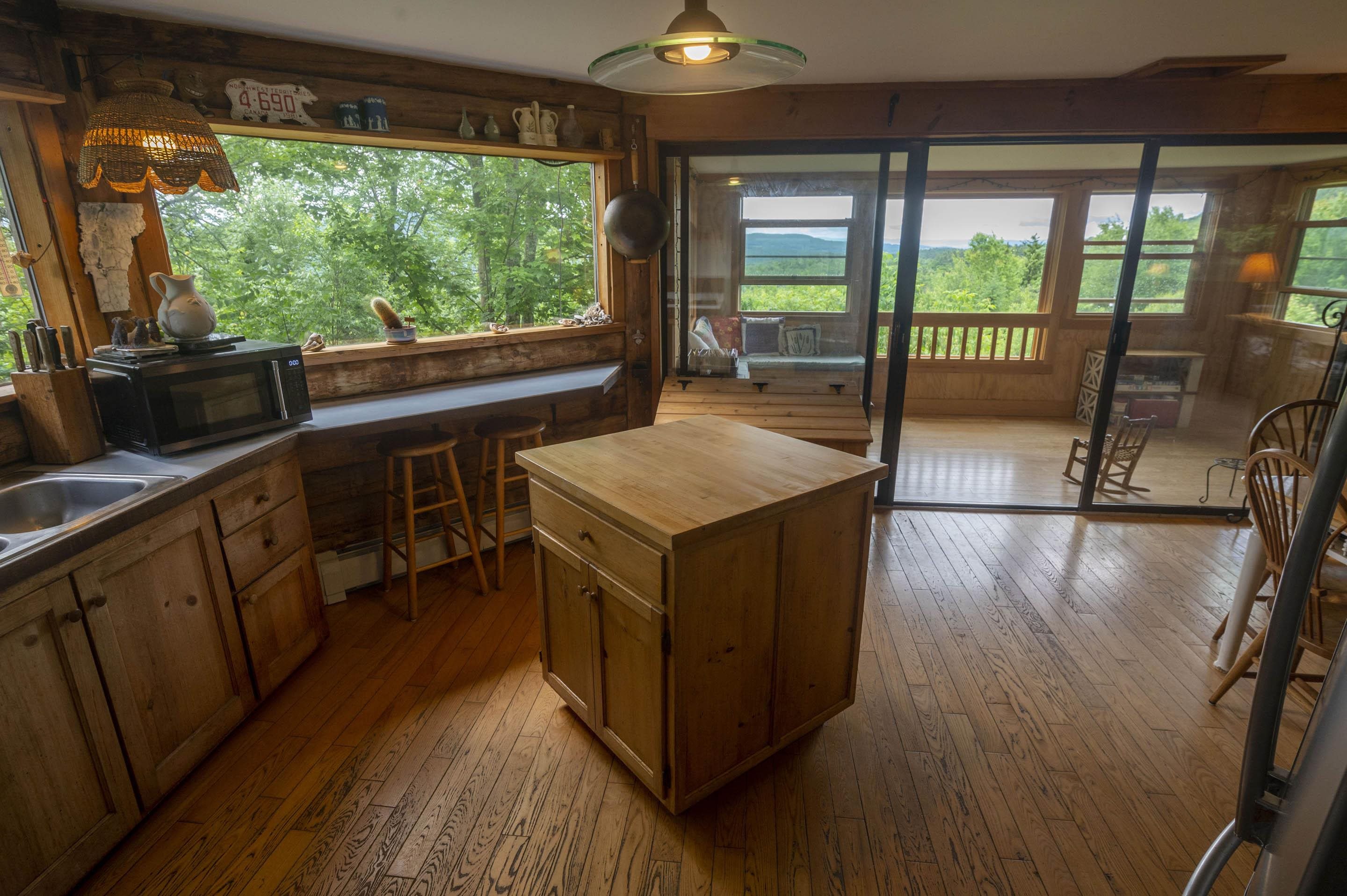 186 MacKenzie Road Worcester, VT 05682 - Photo 8 of 44