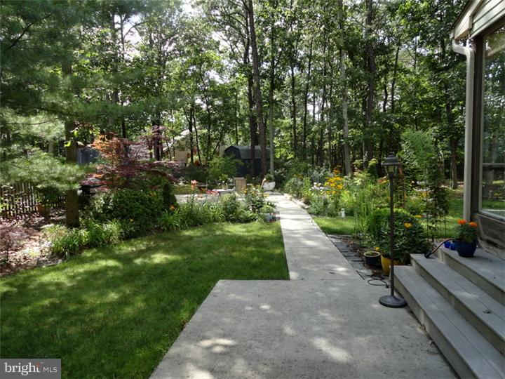 56 Penn Road Voorhees, NJ 08043 - Photo 22 of 25 Side Yard