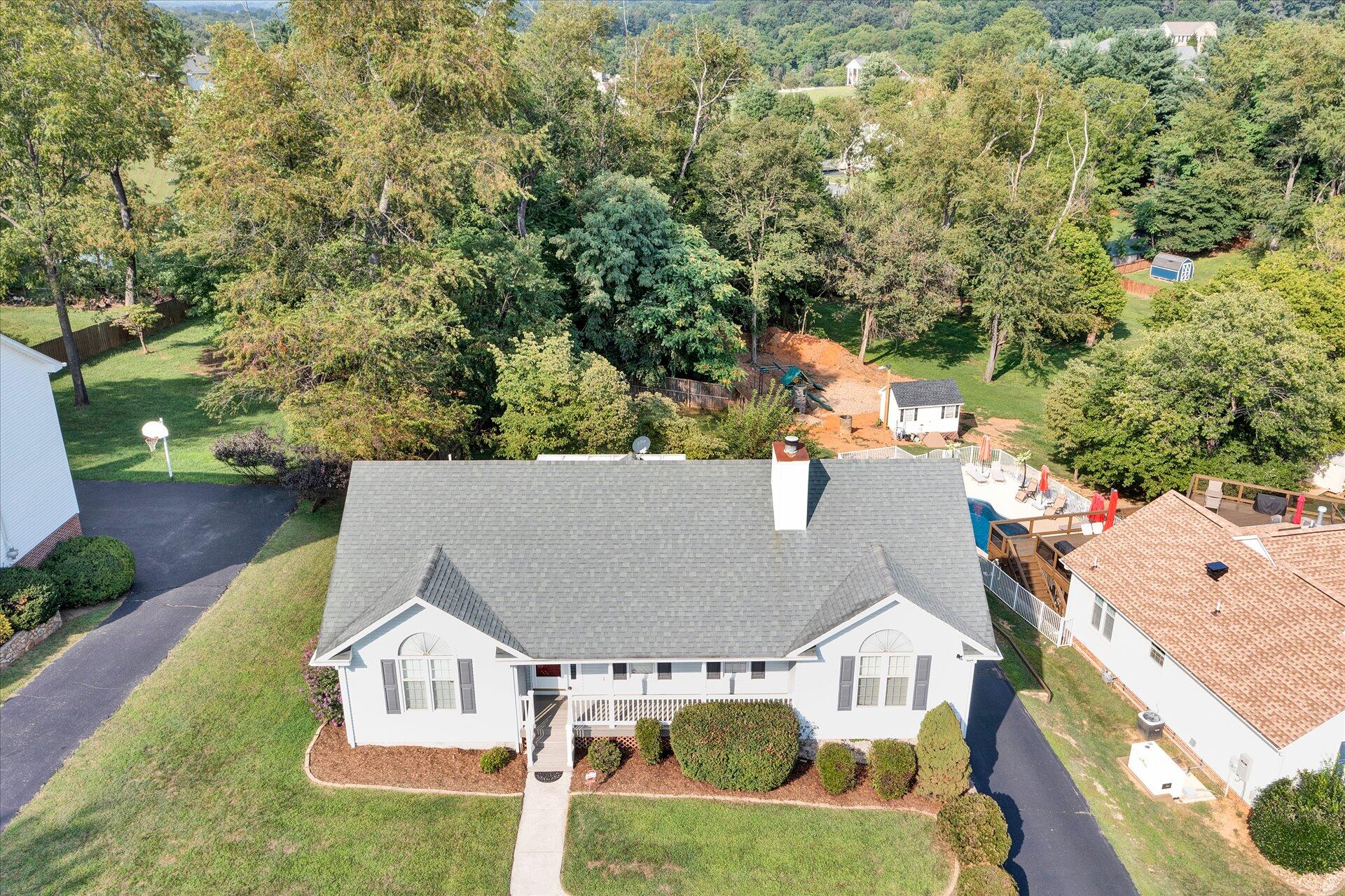 3700 Rte 3004 Roanoke, VA 24012 - Photo 34 of 40 an aerial view of residential houses with yard