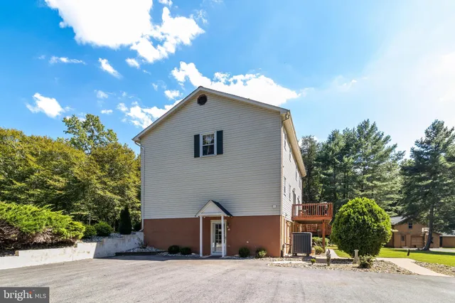 $649,900 | 6095 Manor Lane, La Plata, MD 20646