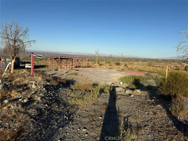 $250,000 | 28401 East 263rd E Street East, Llano, CA 93544