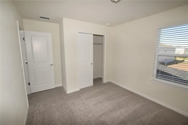 $2,100 | 5048 Holm Oak Drive, St. Cloud, FL 34771