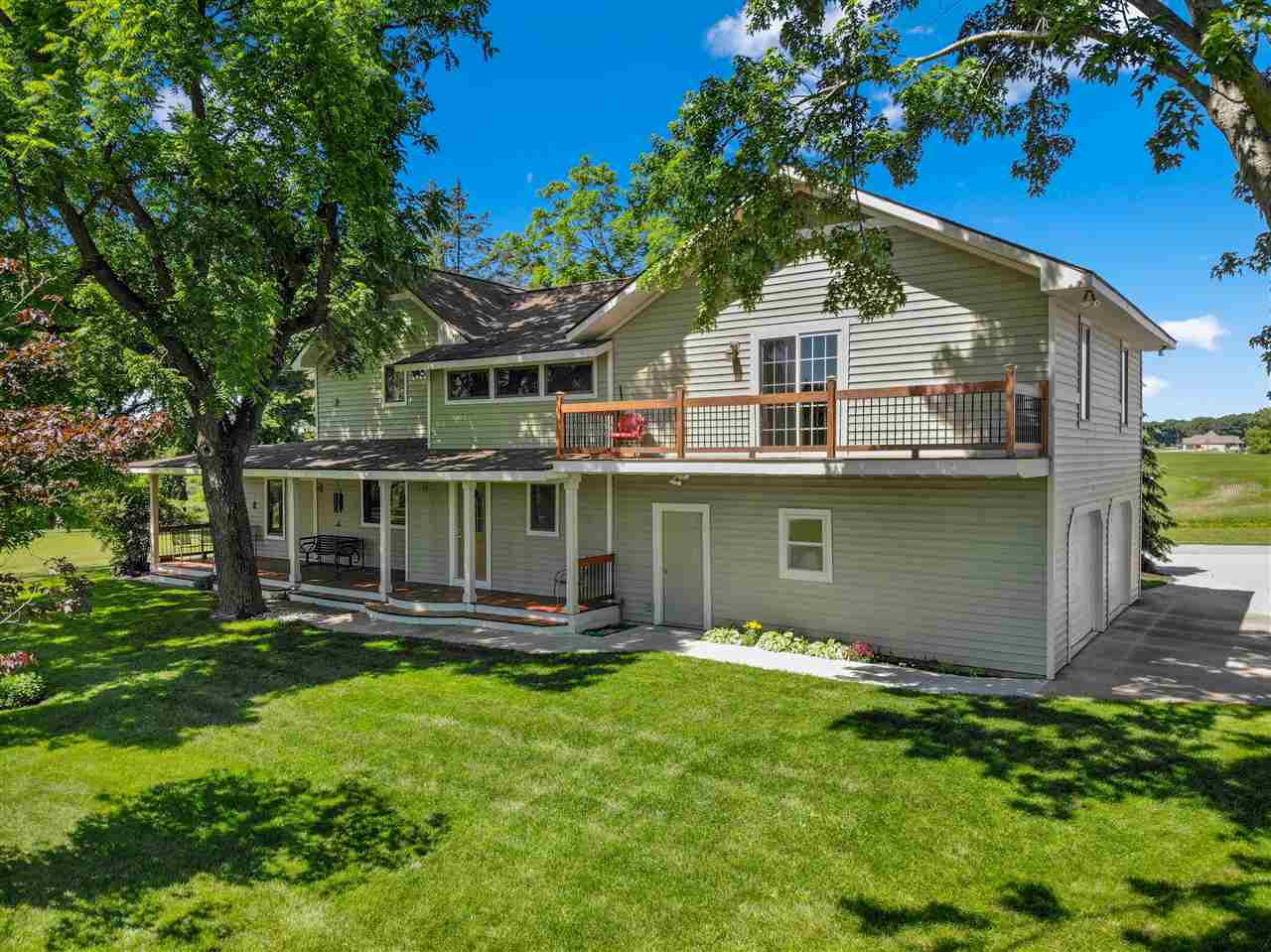 18234 Lochner Road Spencerville, IN 46788 - Photo 1 of 36 Gallery Image 1