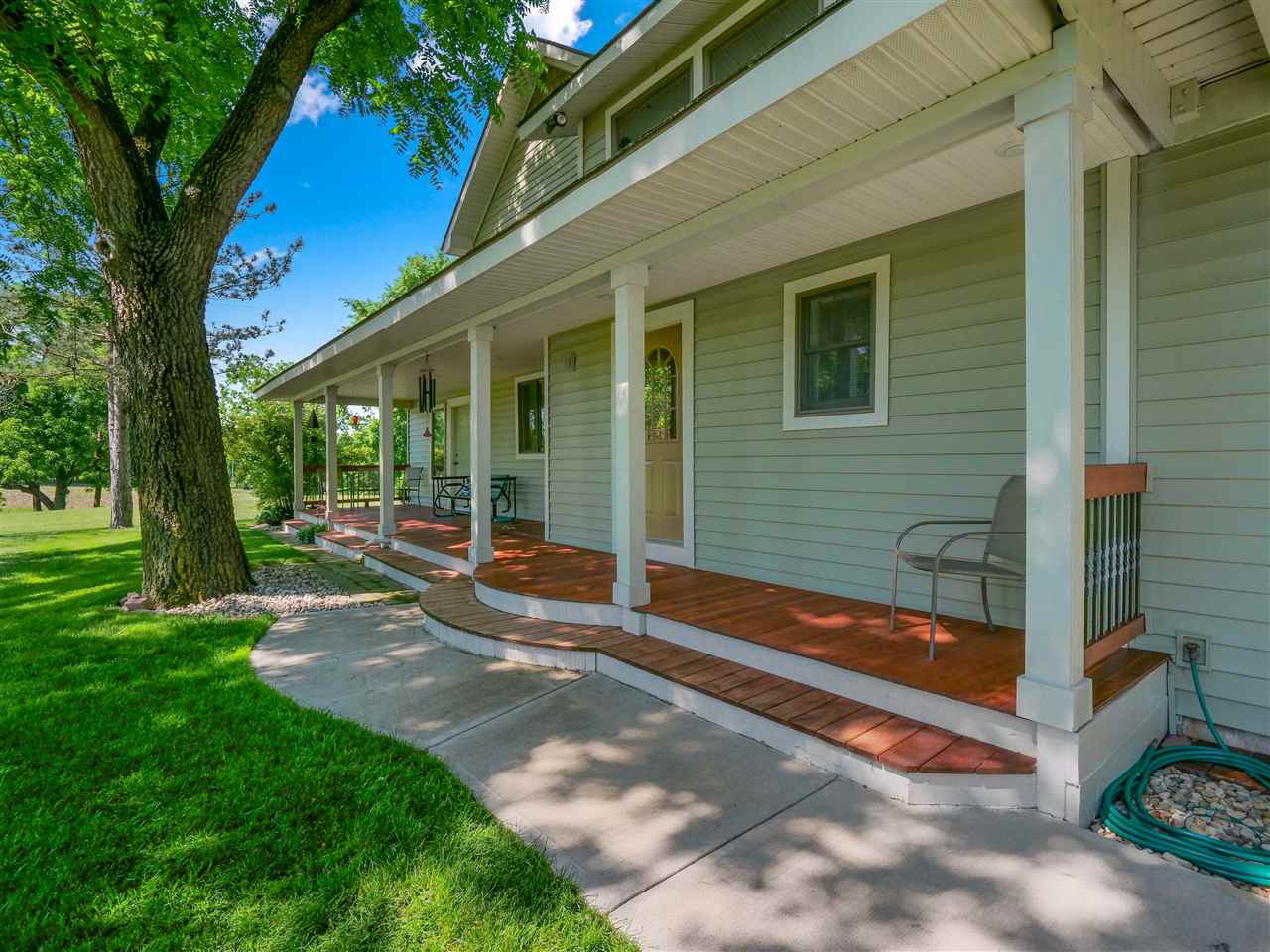 18234 Lochner Road Spencerville, IN 46788 - Photo 2 of 36 Gallery Image 2