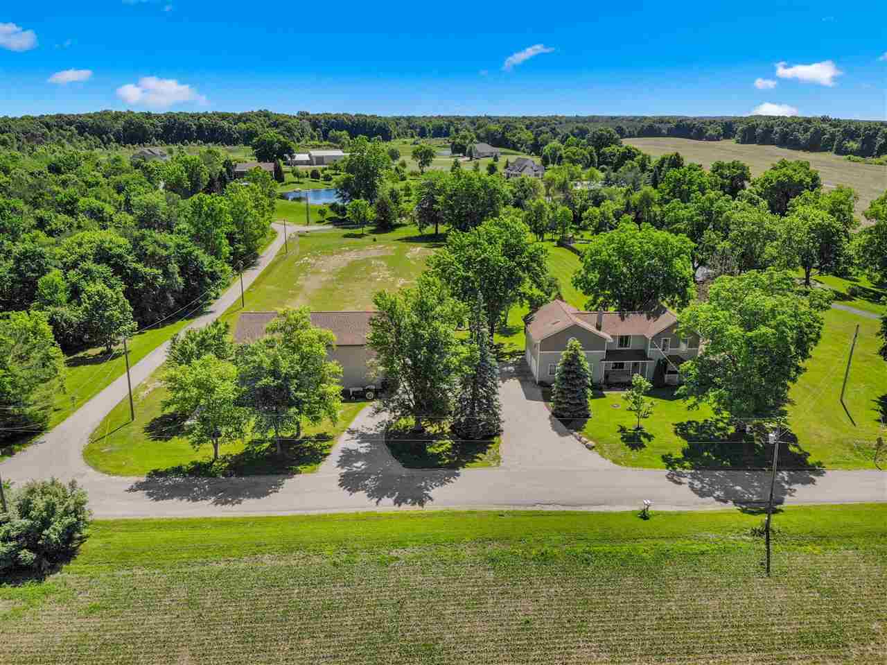 18234 Lochner Road Spencerville, IN 46788 - Photo 5 of 36 Gallery Image 5