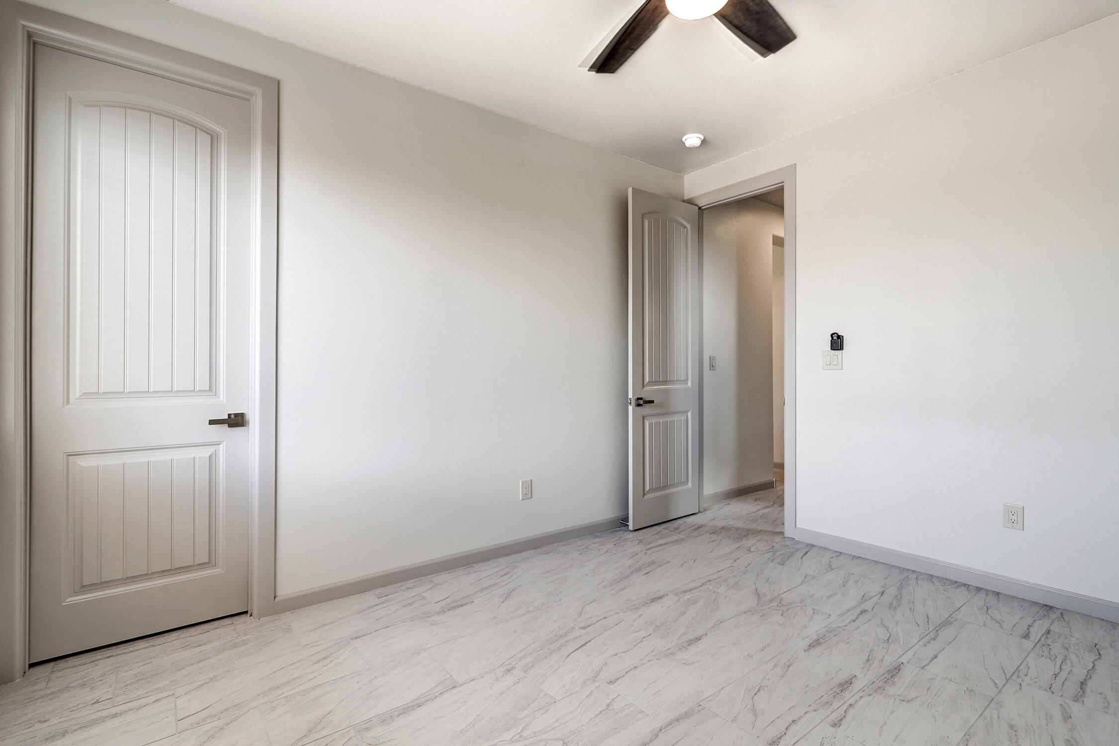 505 12th Avenue Southeast Rio Rancho, NM 87124 - Photo 9 of 39 Gallery Image 9