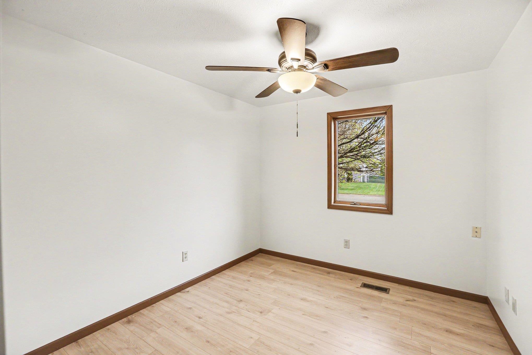 1401 Cummer Street Cadillac, MI 49601 - Photo 12 of 27