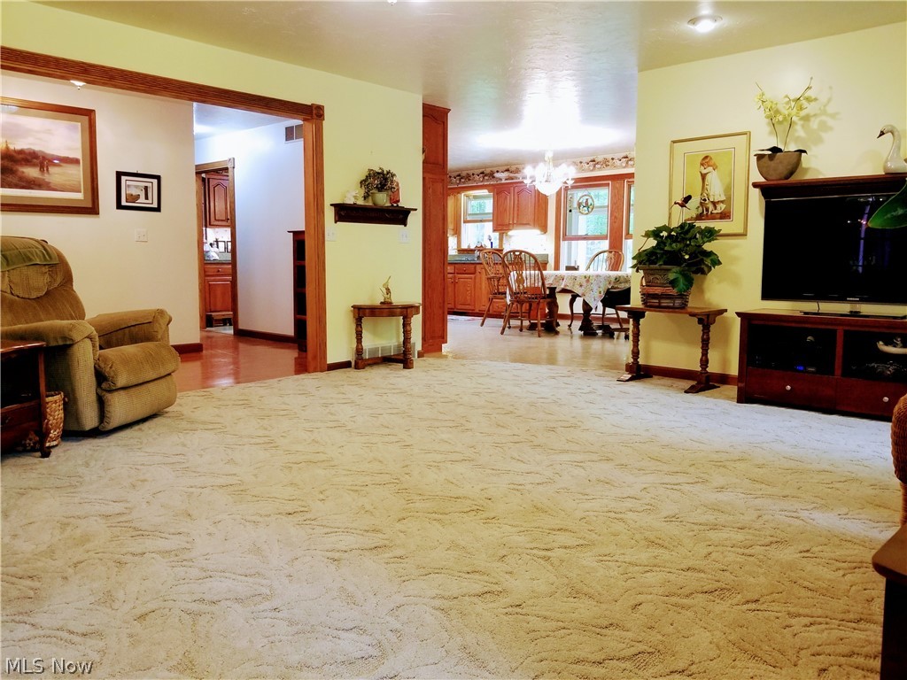 2465 Vermilion Road Vermilion, OH 44089 - Photo 5 of 10