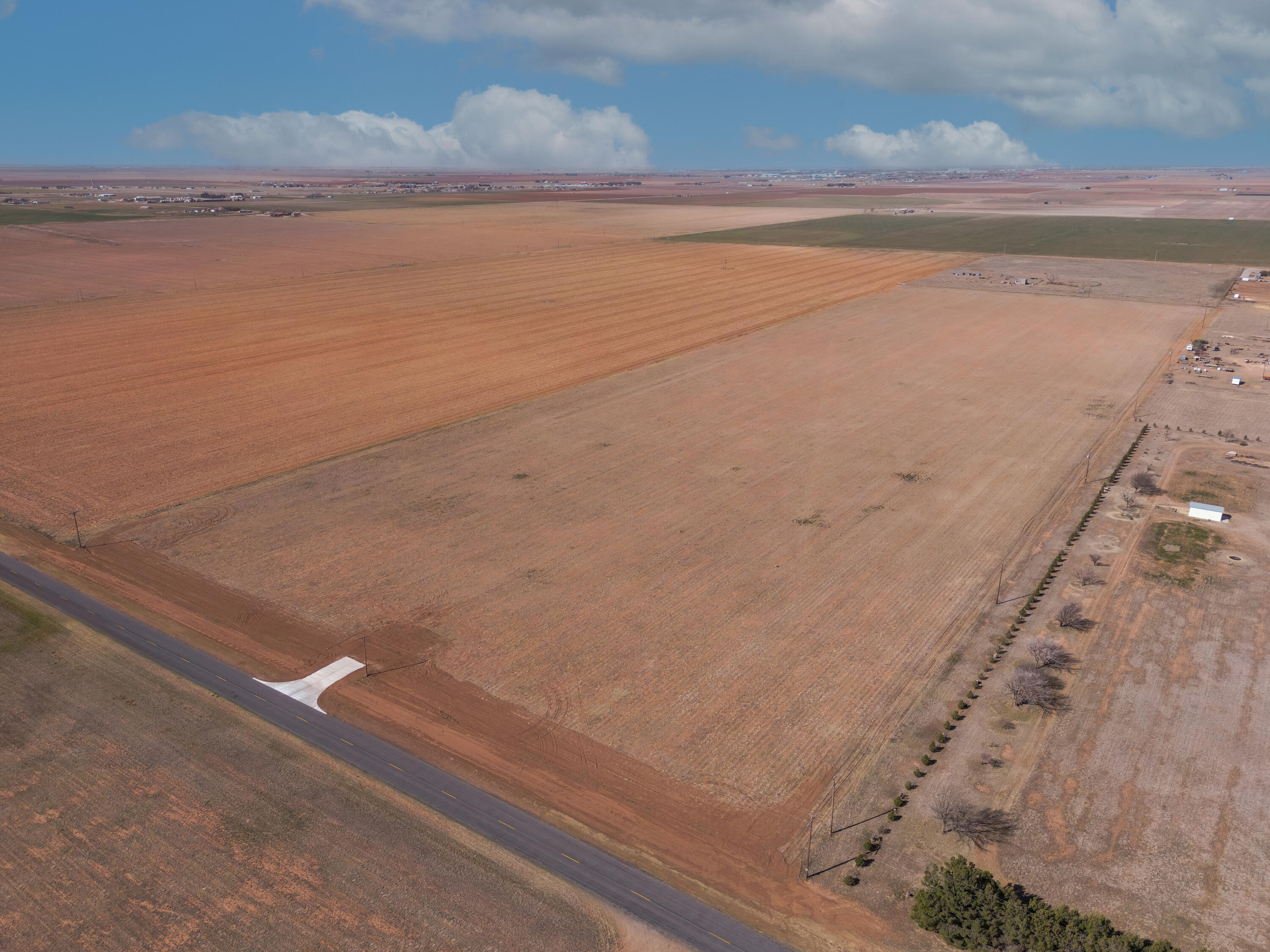 0 North State Highway Levelland, TX 79336 - Photo 1 of 6 a view of beach and ocean