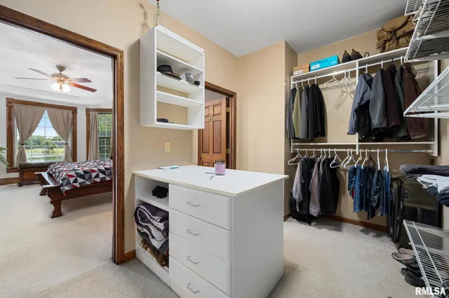 $488,000 | 25479 North Boat Dock Road, Canton, IL 61520