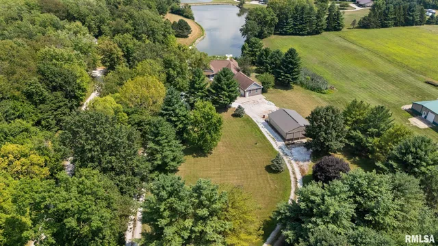 $488,000 | 25479 North Boat Dock Road, Canton, IL 61520