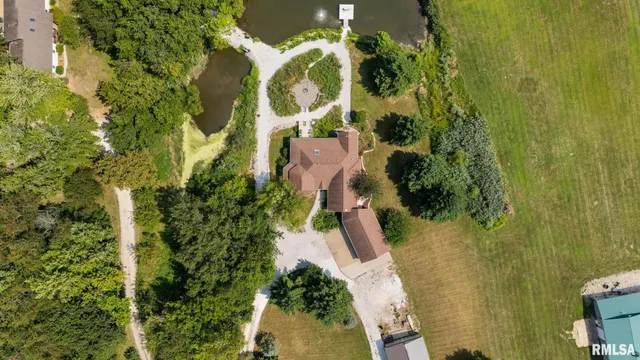 $488,000 | 25479 North Boat Dock Road, Canton, IL 61520