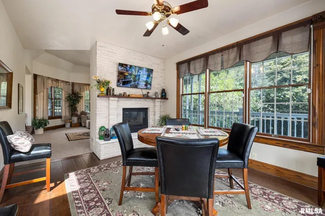 $488,000 | 25479 North Boat Dock Road, Canton, IL 61520