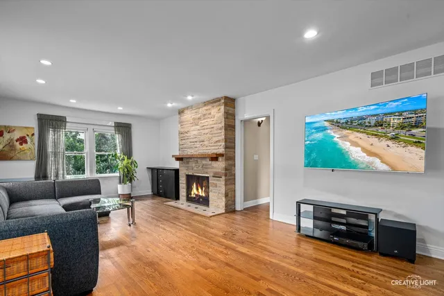 $710,000 | 1211 James Street, Geneva, IL 60134