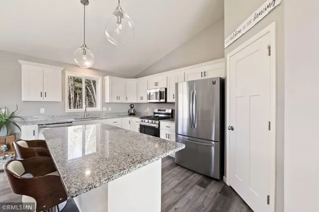 $419,900 | 821 Sutherland Street, Somerset, WI 54025