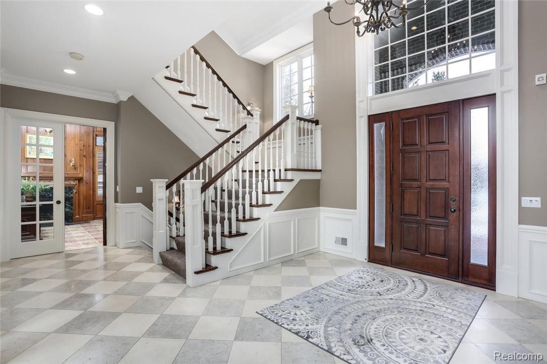 4676 Wind Ridge Court Rochester, MI 48306 - Photo 5 of 67 06 - Foyer.jpg