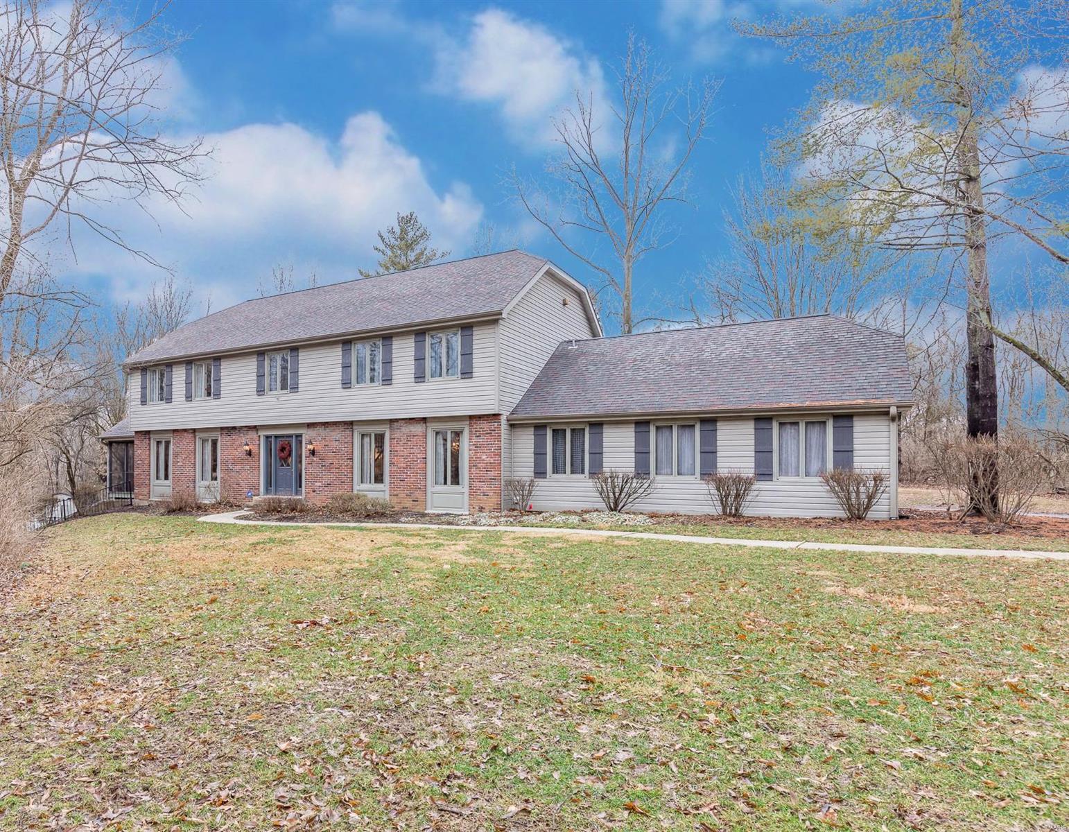 14 Chesterfield Lakes Road Chesterfield, MO 63005 - Photo 1 of 46 Gallery Image 1