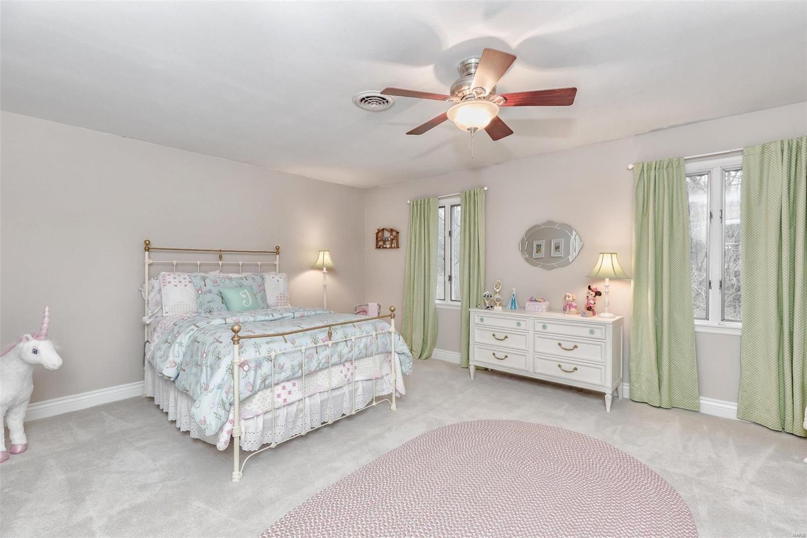 14 Chesterfield Lakes Road Chesterfield, MO 63005 - Photo 32 of 46 Gallery Image 32
